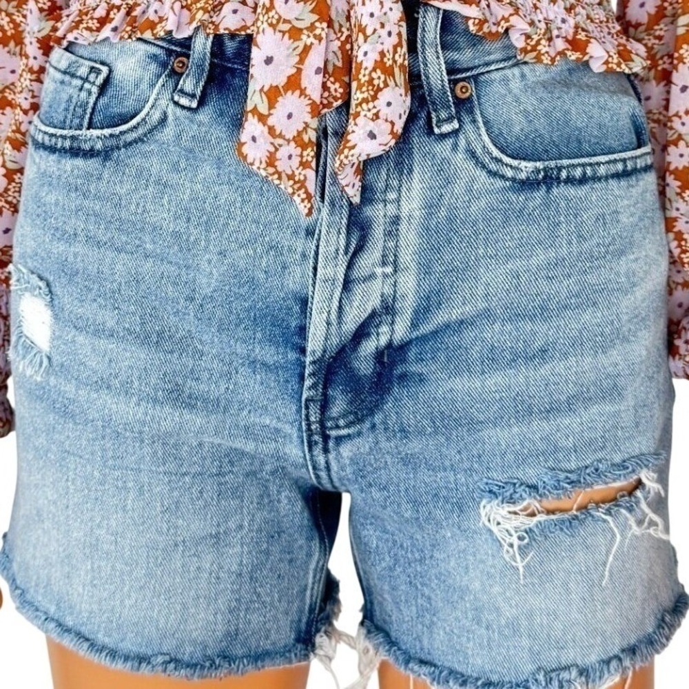 PacSun 90s Girlfriend High Waisted Distressed Size S Denim Shorts Light Wash S - Picture 2 of 13